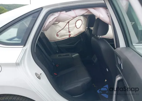 2021 Volkswagen Jetta Sel z USA, uszkodzony, nr VIN 3VWE57BU6MM003257